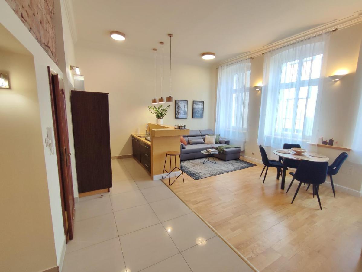 Bresly Apartament Old Town Wroclaw Ngoại thất bức ảnh